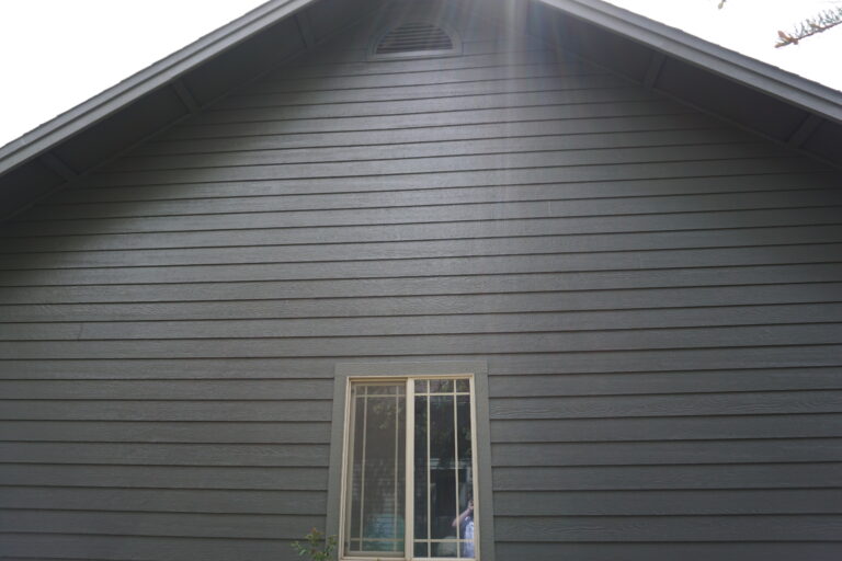 Another angle of a house painted by Campbells Custom Finishes in Bend Oregon