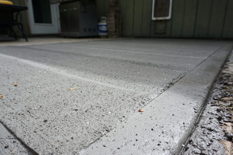 Concrete patio installation by Campbells Custom Finishes in Bend Oregon