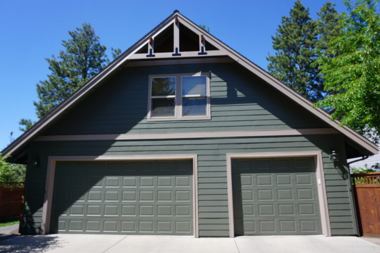 Garage door painted by Campbells Custom Finishes in Bend Oregon